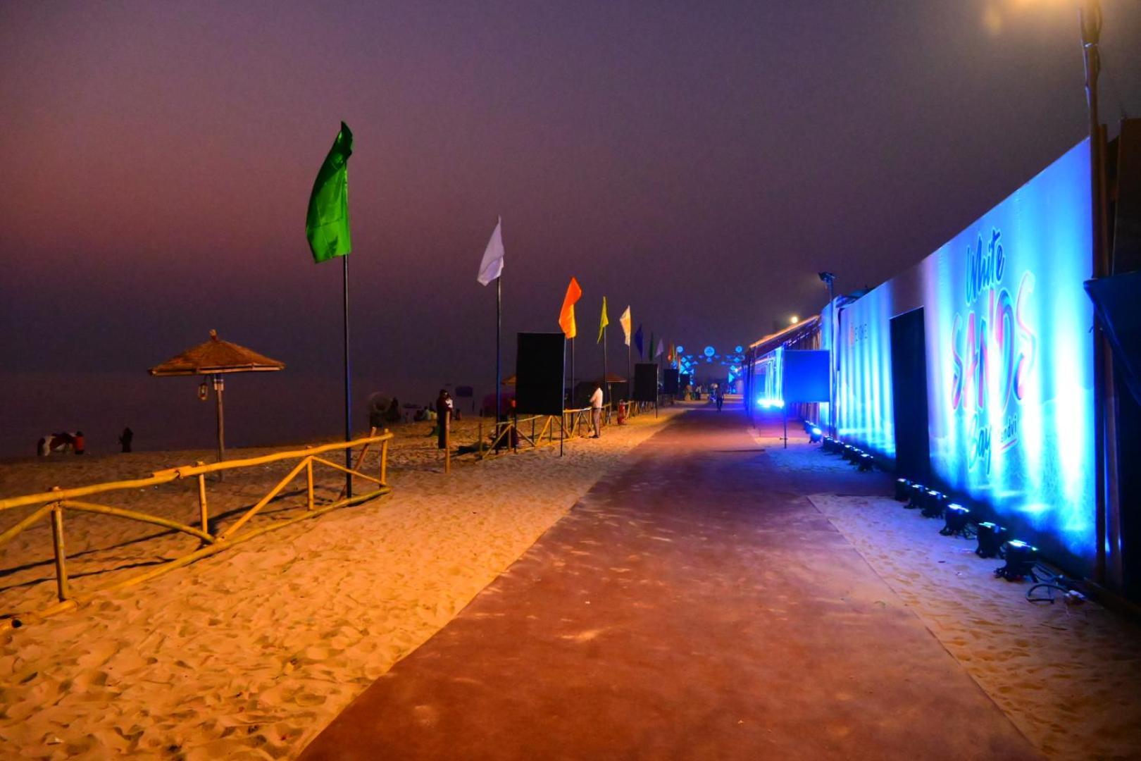 White Sands Bay Mandvi Buitenkant foto